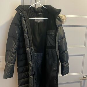 Eddie Bauer down parka / long jacket. In excellent condition. Super warm.